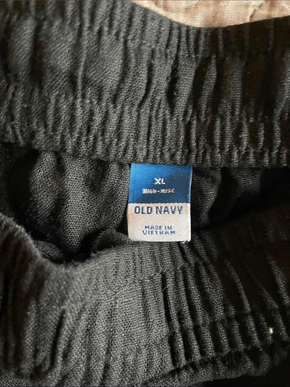 Old Navy Black Women's linen Pull-On Shorts - Picture 2 of 4